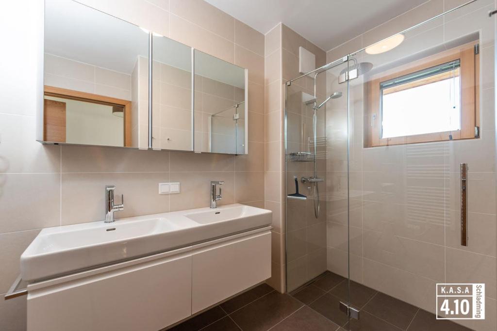 Kasa 4.10A Apartment ชลัดมิง ภายนอก รูปภาพ